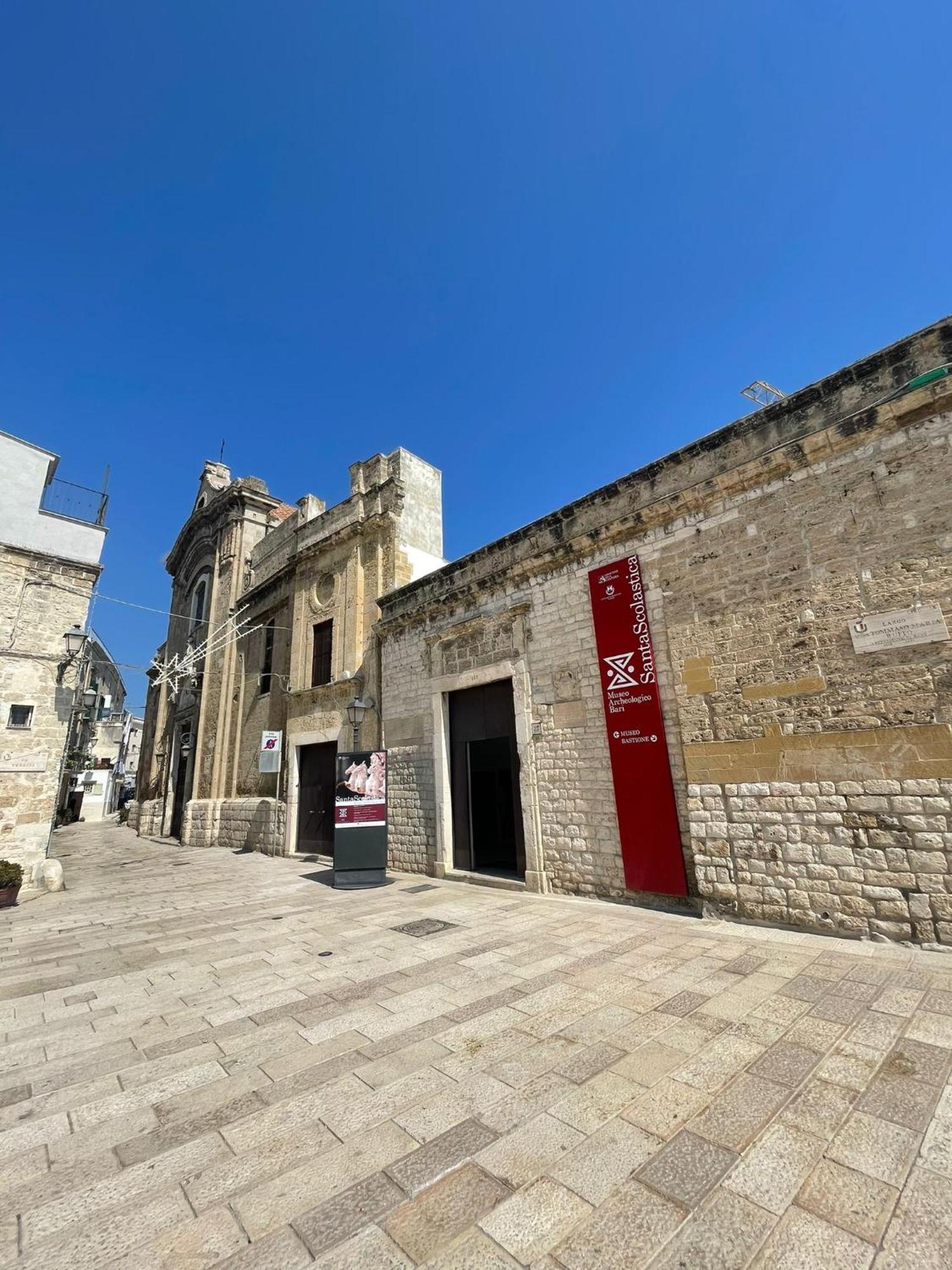 Rosas Guest House - La Cementina Bari Exterior foto